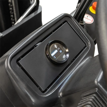фото электропогрузчик трёхопорный efs151 (1500 кг; 4,5 м; li-ion 48в / 150ач) smartlift