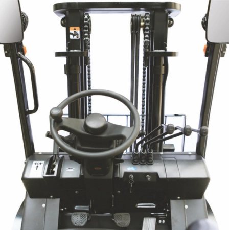 фото погрузчик дизельный cpcd30t8 (3000 кг; 3 м; mitsubishi s4s) smartlift